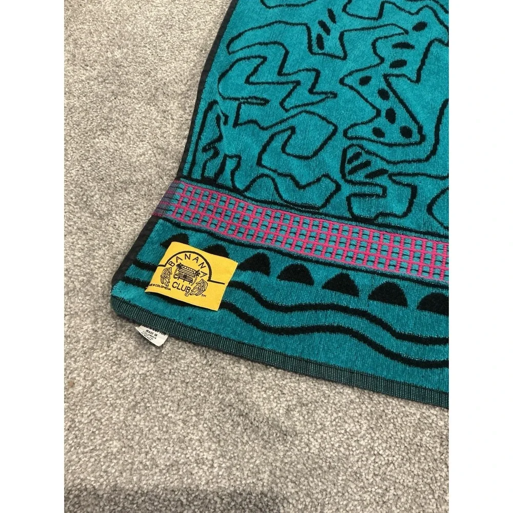 VTG Banana Club Keith Haring beach towel Double Sided iconic maze-like figure